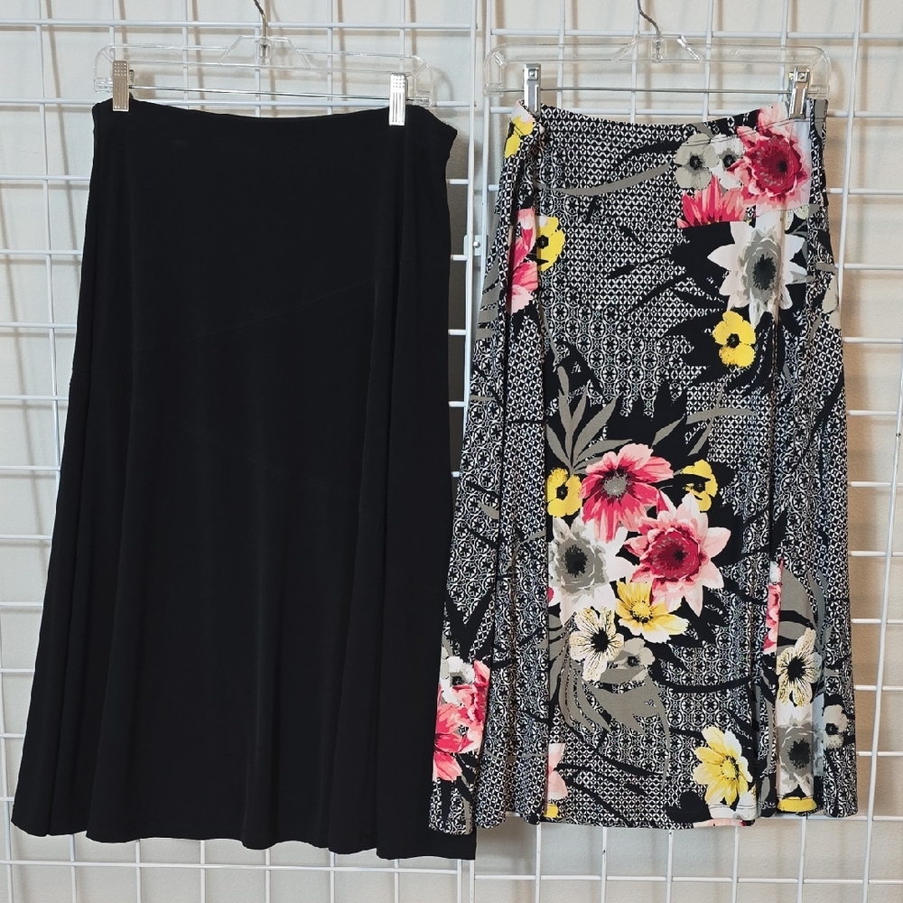 JM Collection Black and Floral Midi Skirt Set Of 2 Size Medium